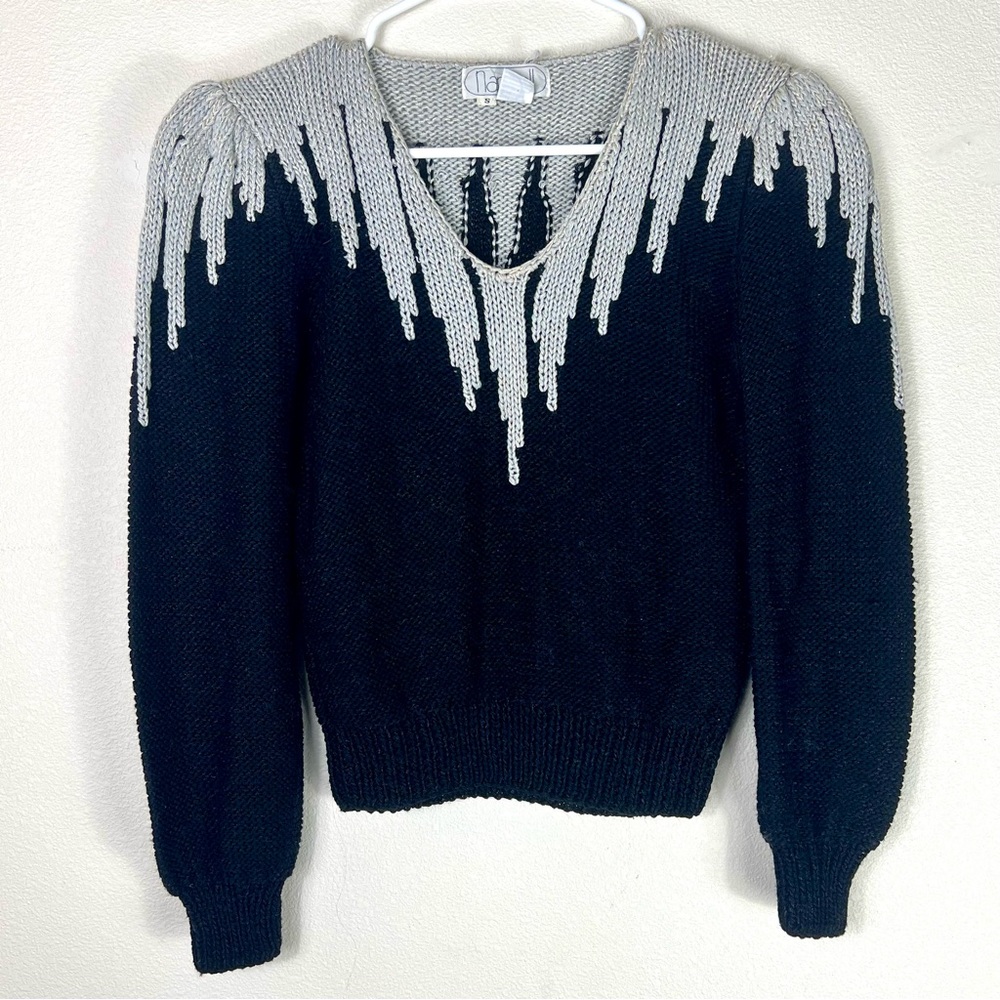 Vintage 80s Nannell sweater, black and silver size small